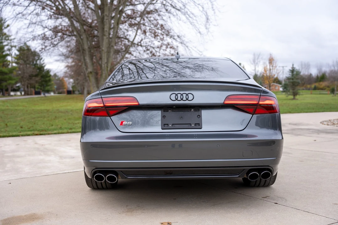 2017 Audi D4 S8 - Image 19 of 31