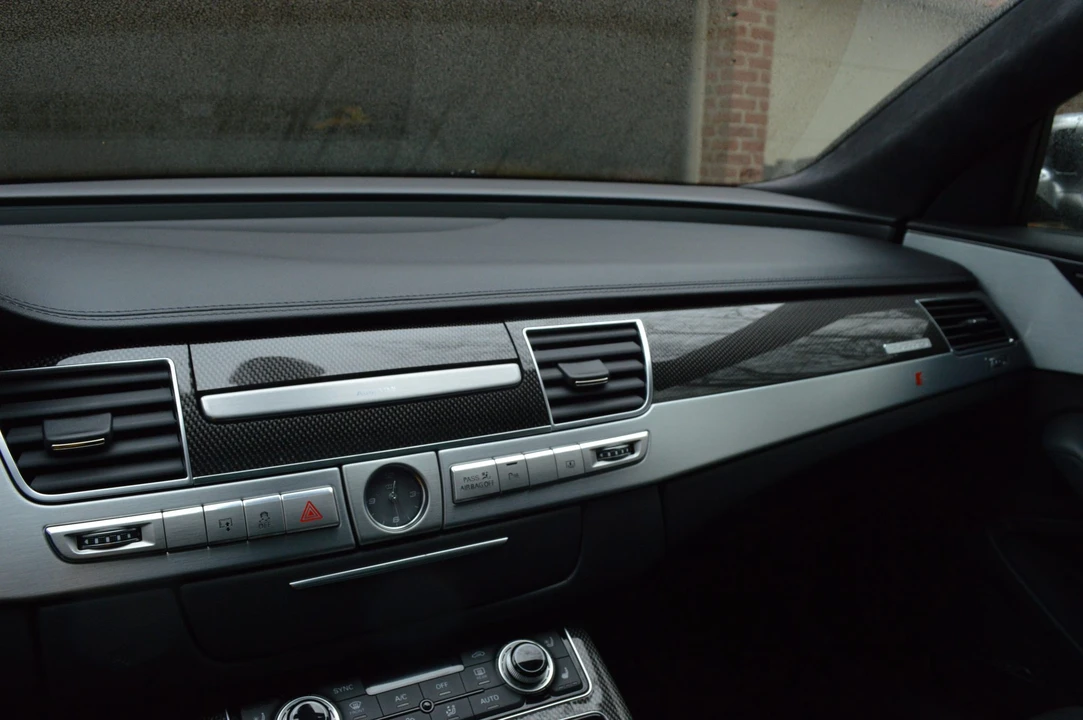 2017 Audi D4 S8 - Image 28 of 31