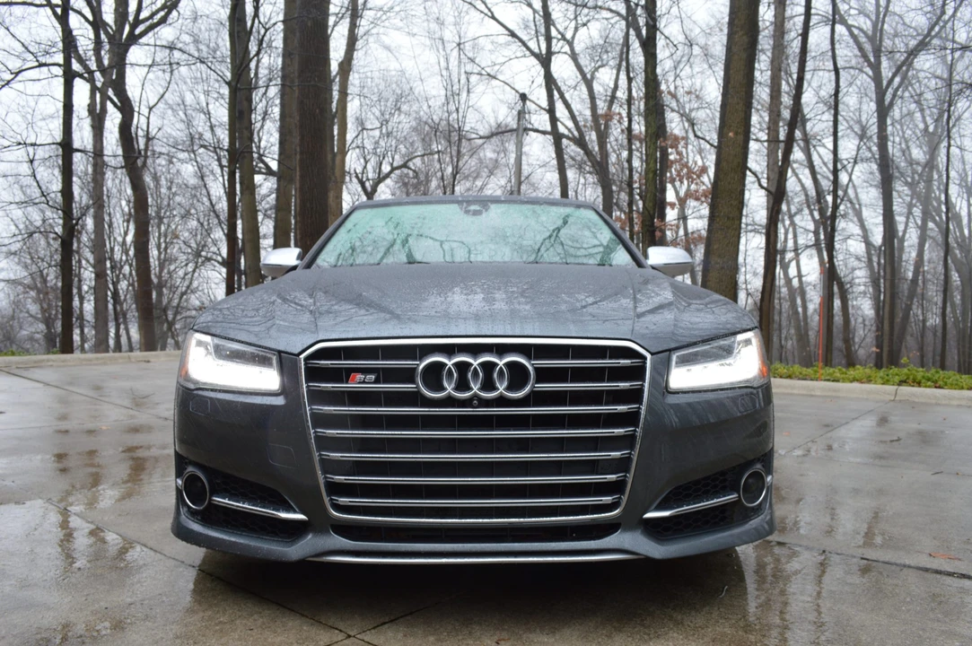 2017 Audi D4 S8 - Image 4 of 31