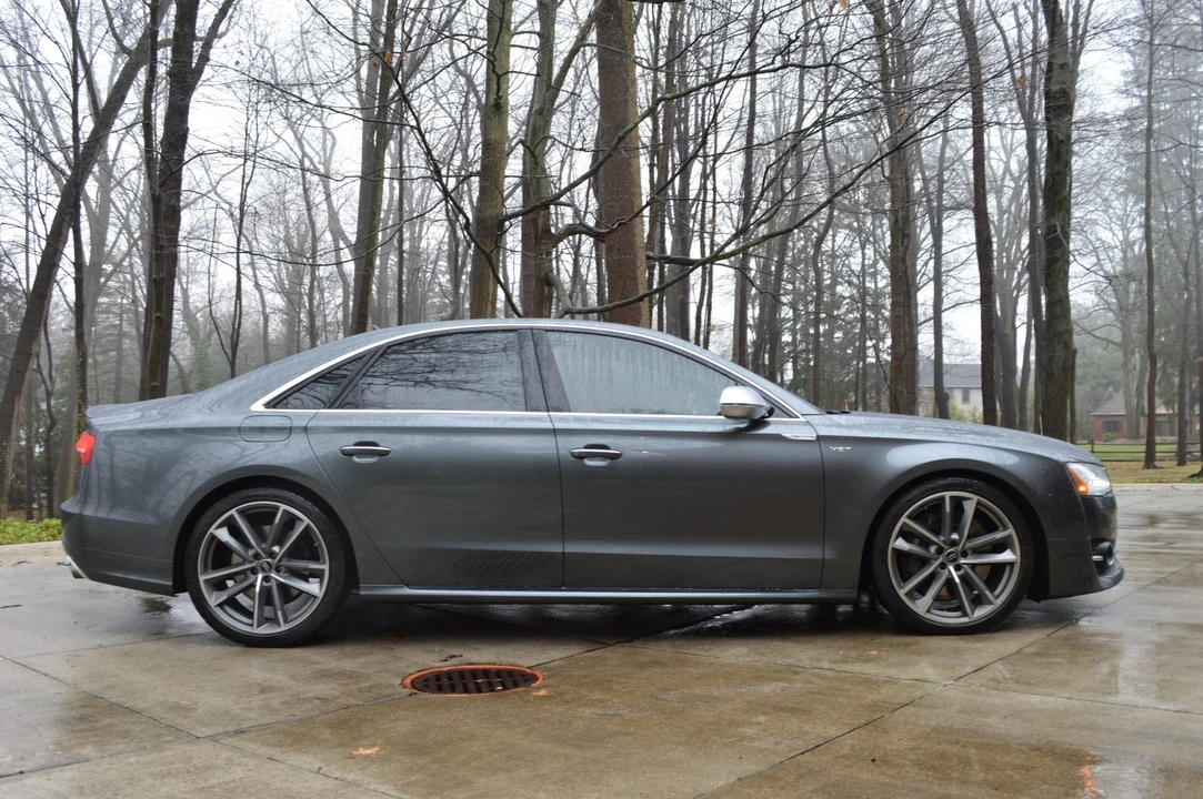2017 Audi D4 S8 - Image 6 of 31