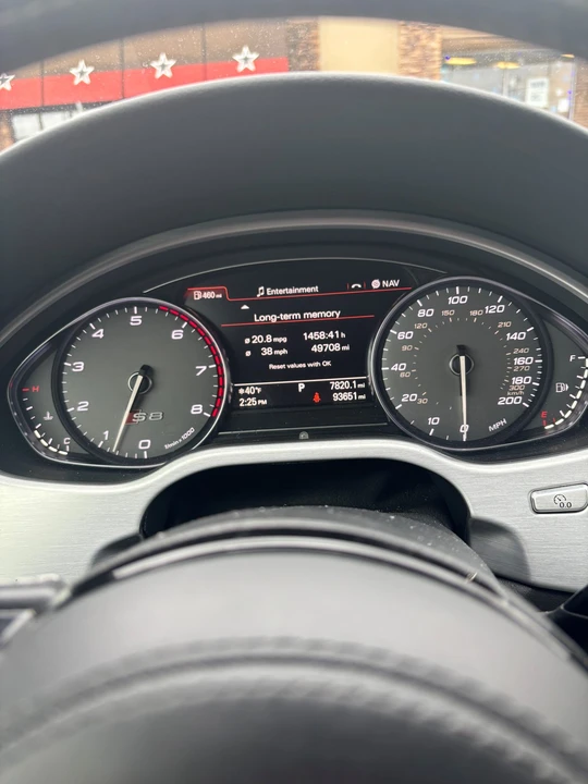 2017 Audi D4 S8 - Image 26 of 31