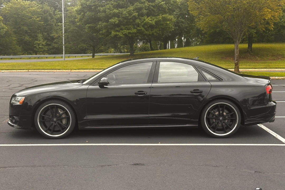 2017 Audi D4 S8 - Image 3 of 31