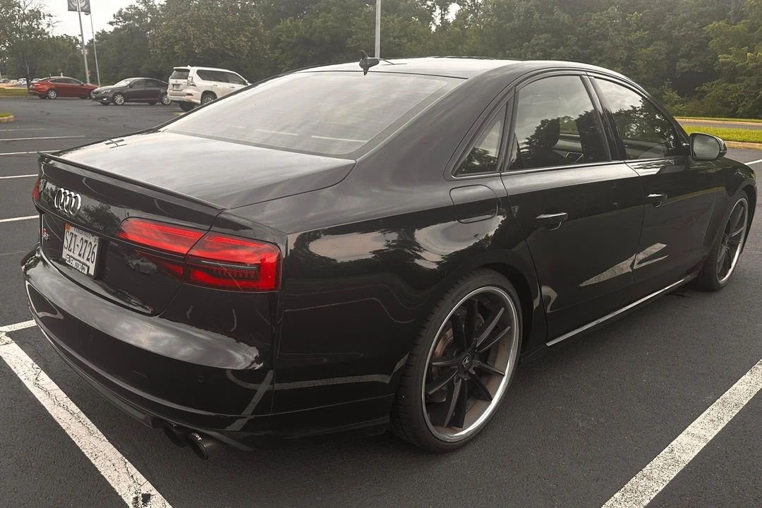2017 Audi D4 S8 - Image 4 of 31