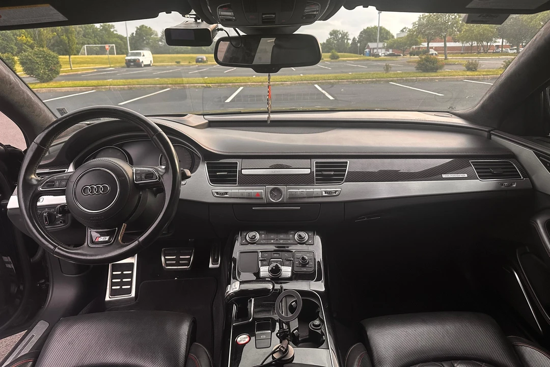 2017 Audi D4 S8 - Image 26 of 31