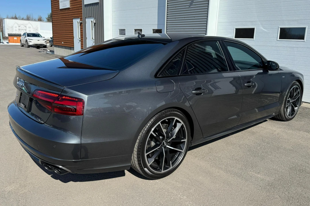 2017 Audi D4 S8 - Image 4 of 31