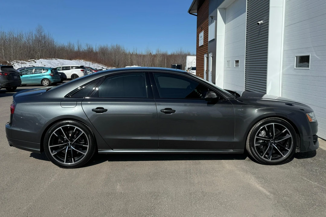 2017 Audi D4 S8 - Image 3 of 31