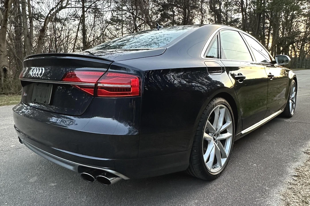 2017 Audi D4 S8 - Image 4 of 31