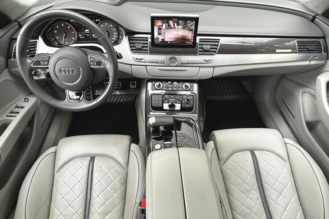 2017 Audi D4 S8 - Image 24 of 31