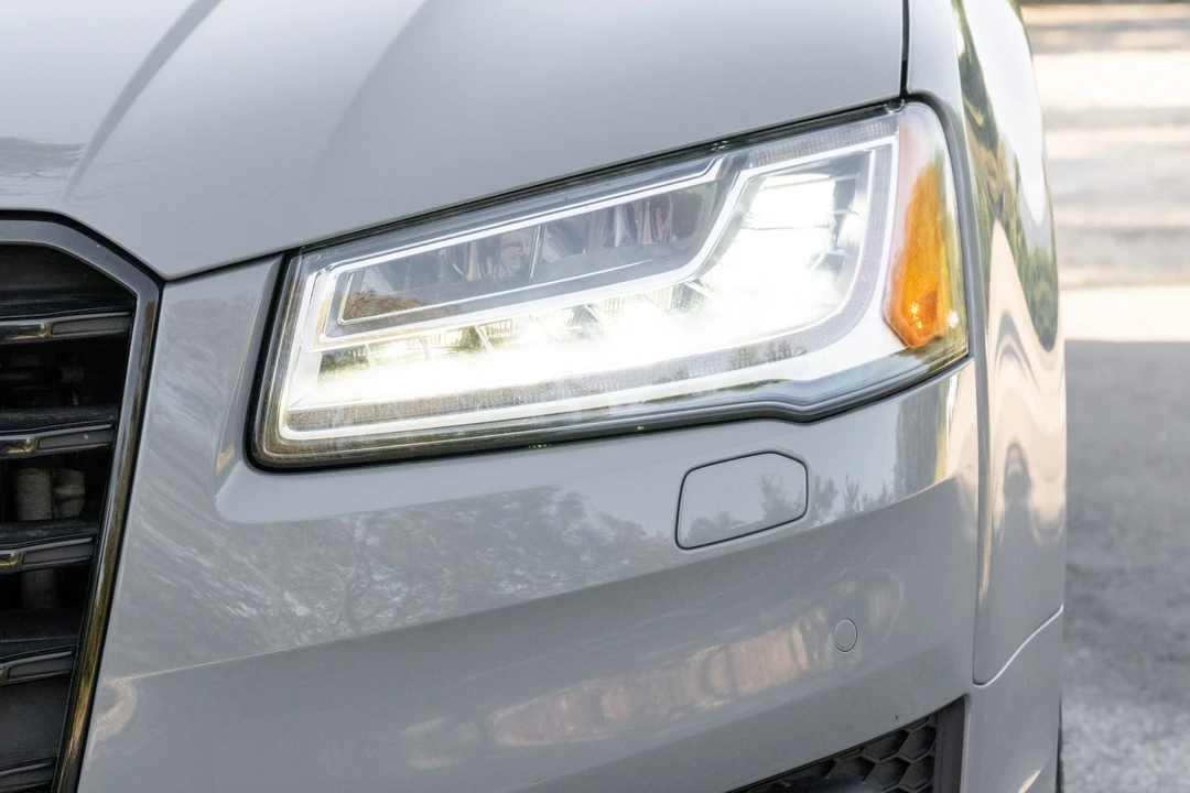 2017 Audi D4 S8 - Image 30 of 31