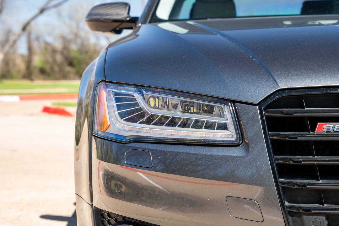 2017 Audi D4 S8 - Image 12 of 31