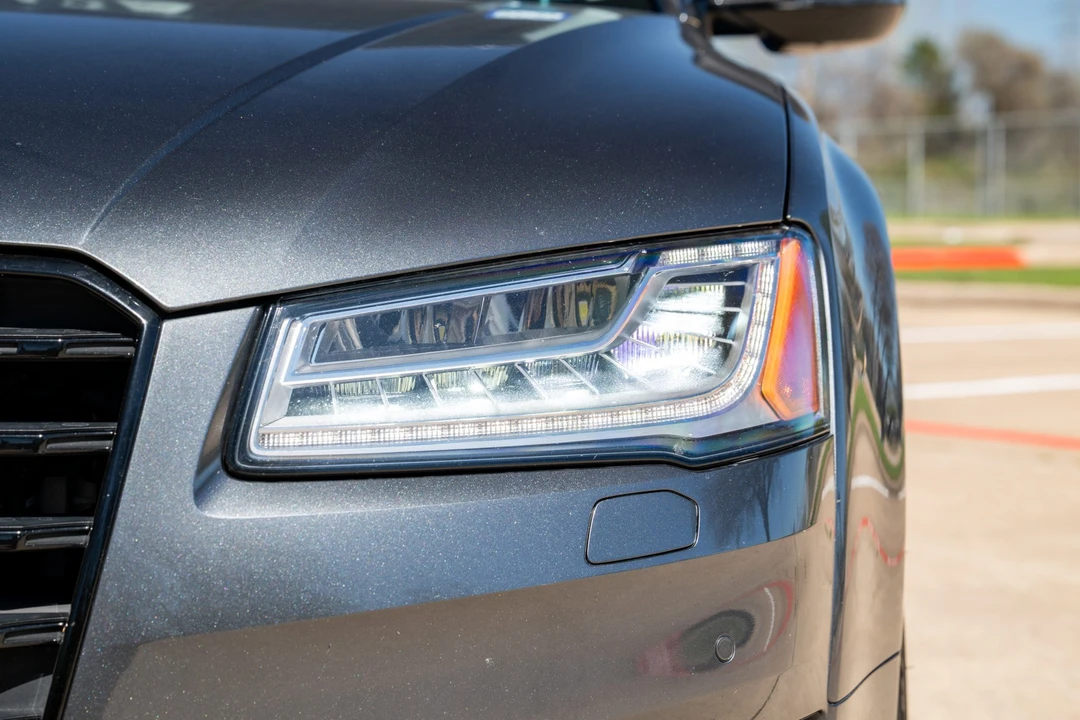 2017 Audi D4 S8 - Image 11 of 31