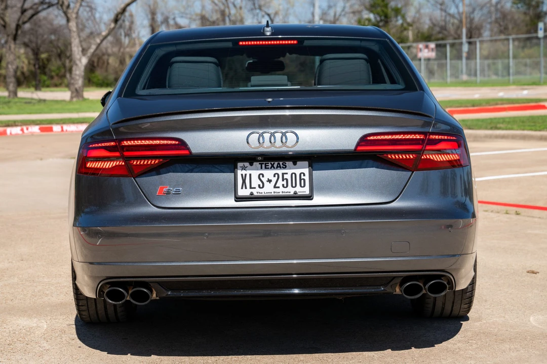 2017 Audi D4 S8 - Image 16 of 31