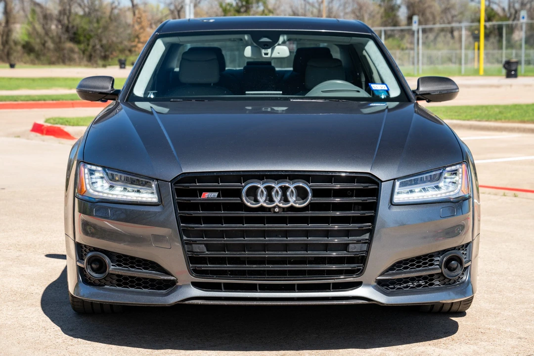 2017 Audi D4 S8 - Image 9 of 31