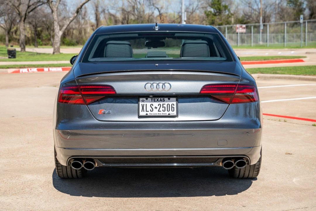 2017 Audi D4 S8 - Image 5 of 31