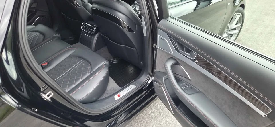 2017 Audi D4 S8 - Image 7 of 13
