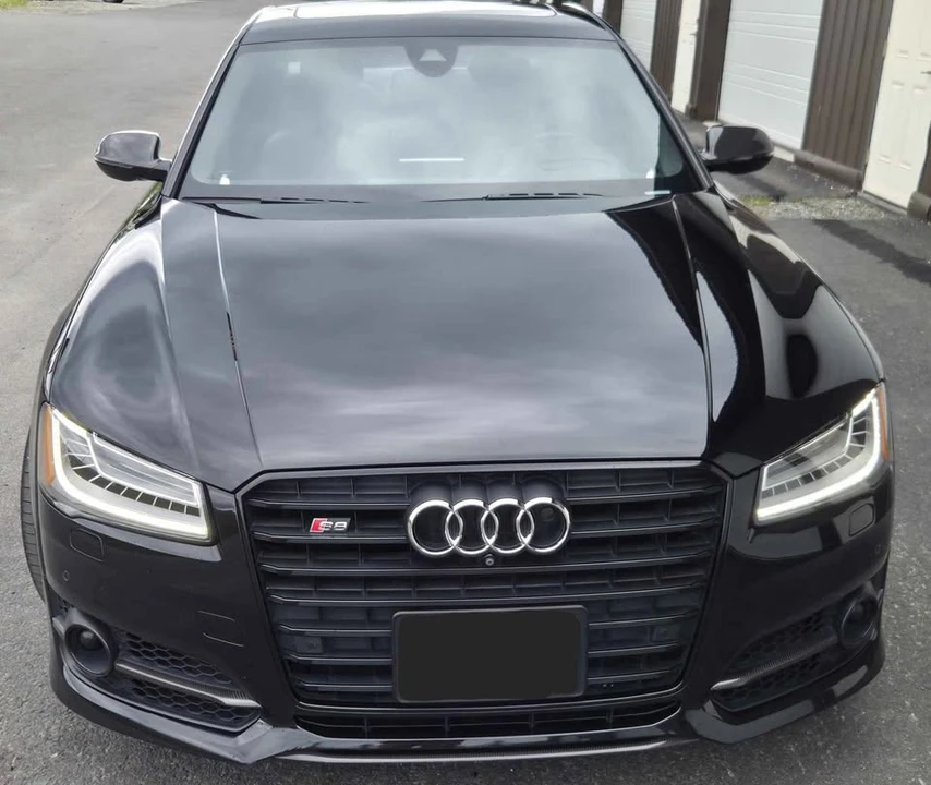 2017 Audi D4 S8 - Image 2 of 13