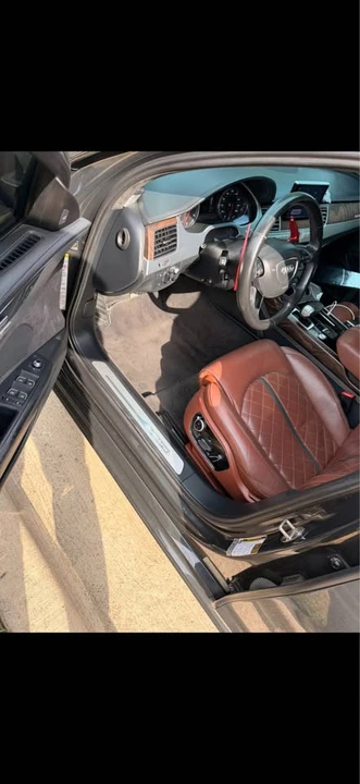 2017 Audi D4 S8 - Image 4 of 9