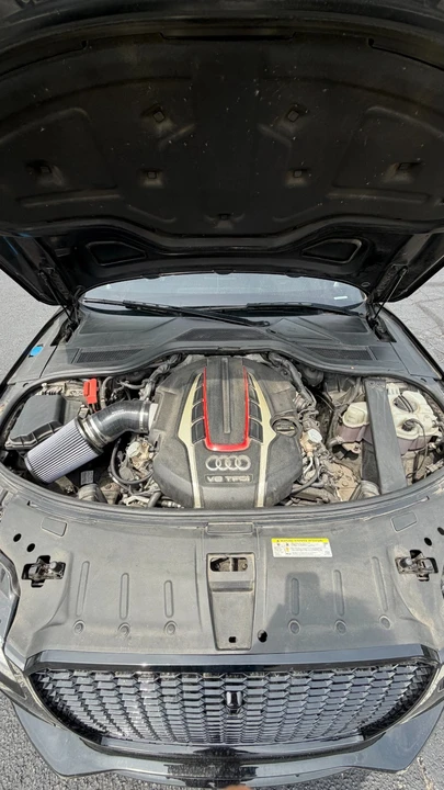 2017 Audi D4 S8 - Image 9 of 17
