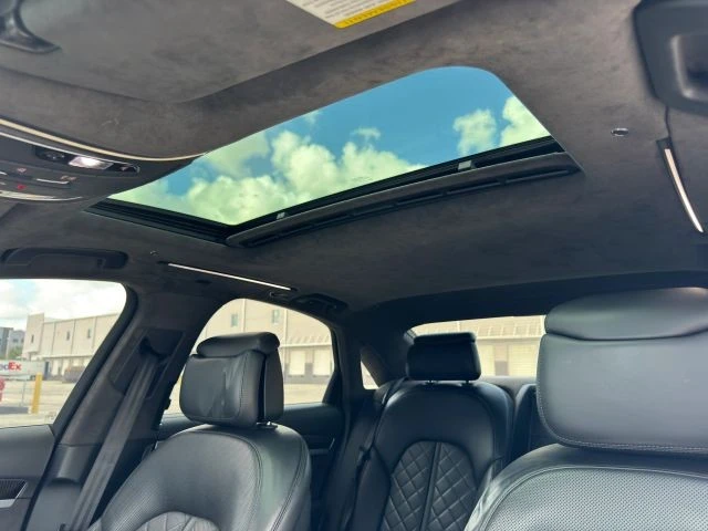 2017 Audi D4 S8 - Image 12 of 21