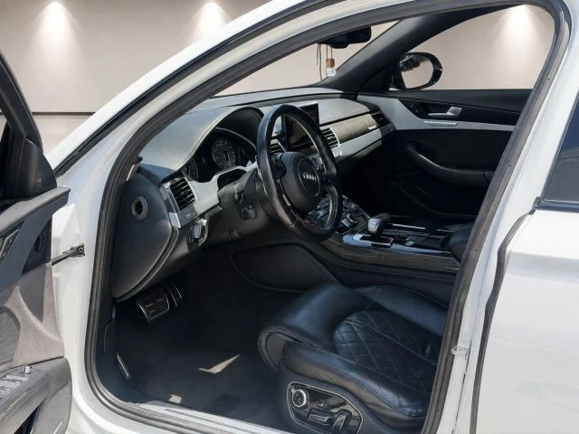 2017 Audi D4 S8 - Image 15 of 30