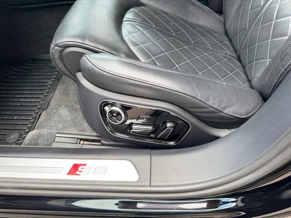 2017 Audi D4 S8 - Image 26 of 31