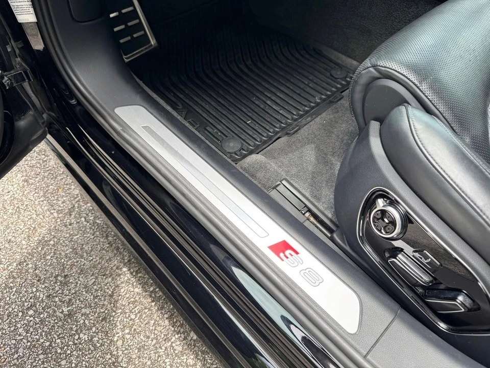 2017 Audi D4 S8 - Image 27 of 31