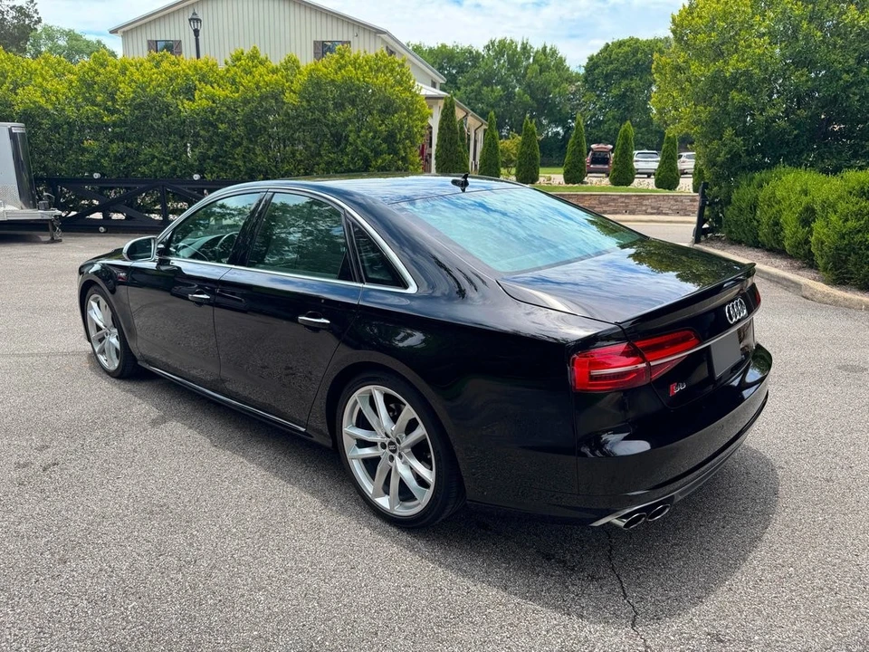 2017 Audi D4 S8 - Image 15 of 31