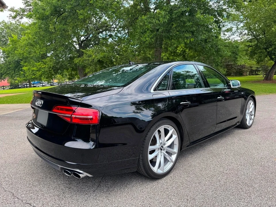 2017 Audi D4 S8 - Image 7 of 31