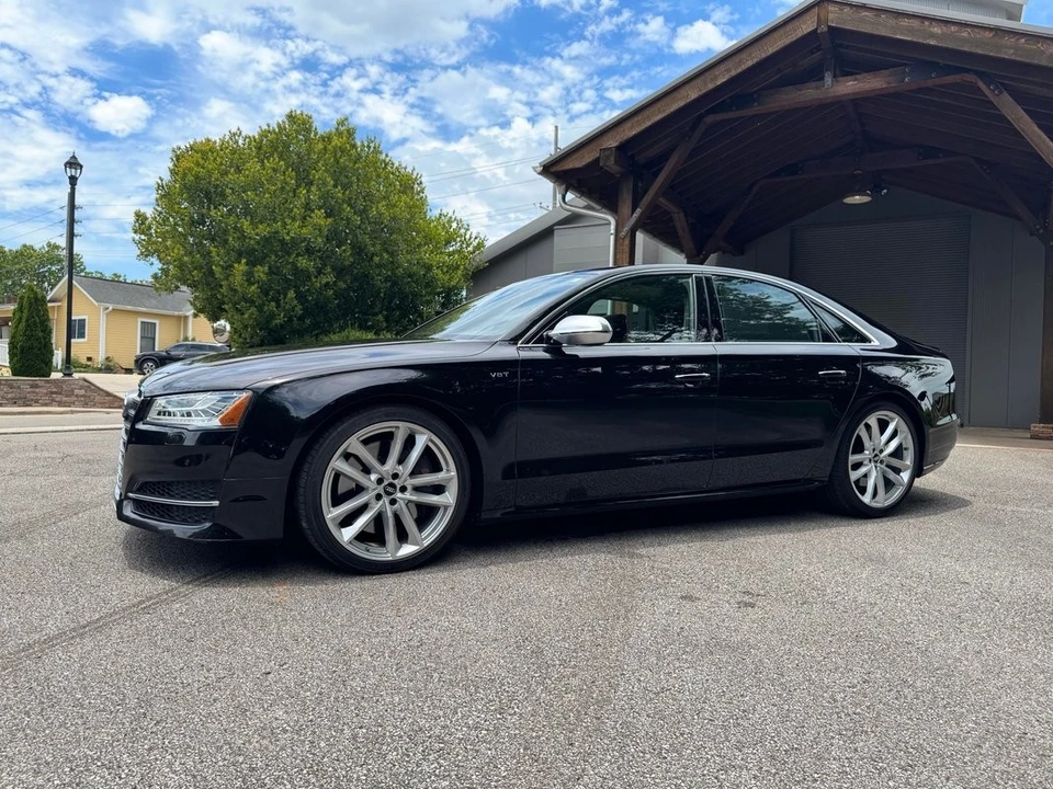 2017 Audi D4 S8 - Image 11 of 31