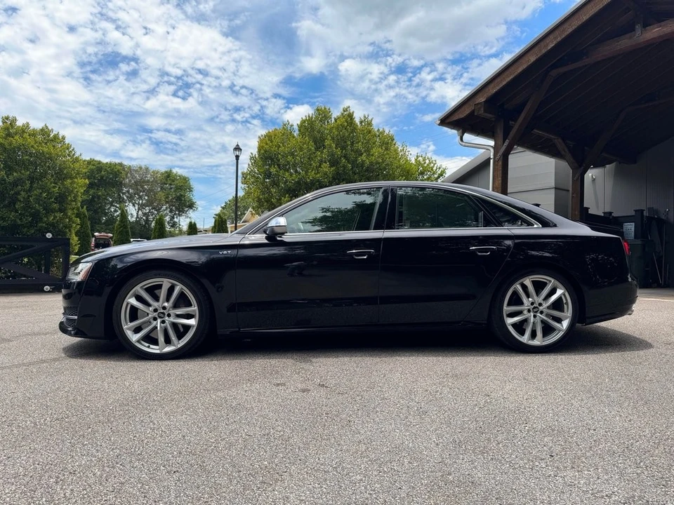 2017 Audi D4 S8 - Image 13 of 31