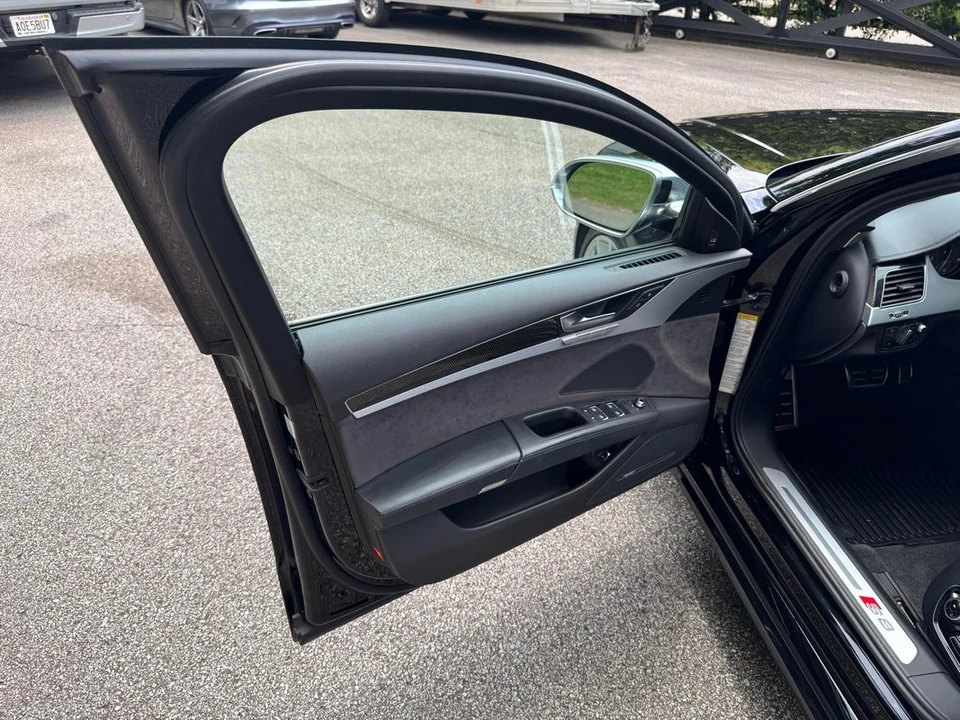 2017 Audi D4 S8 - Image 21 of 31