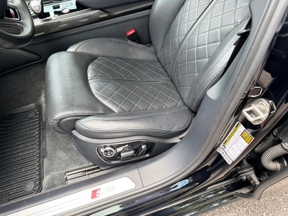 2017 Audi D4 S8 - Image 25 of 31