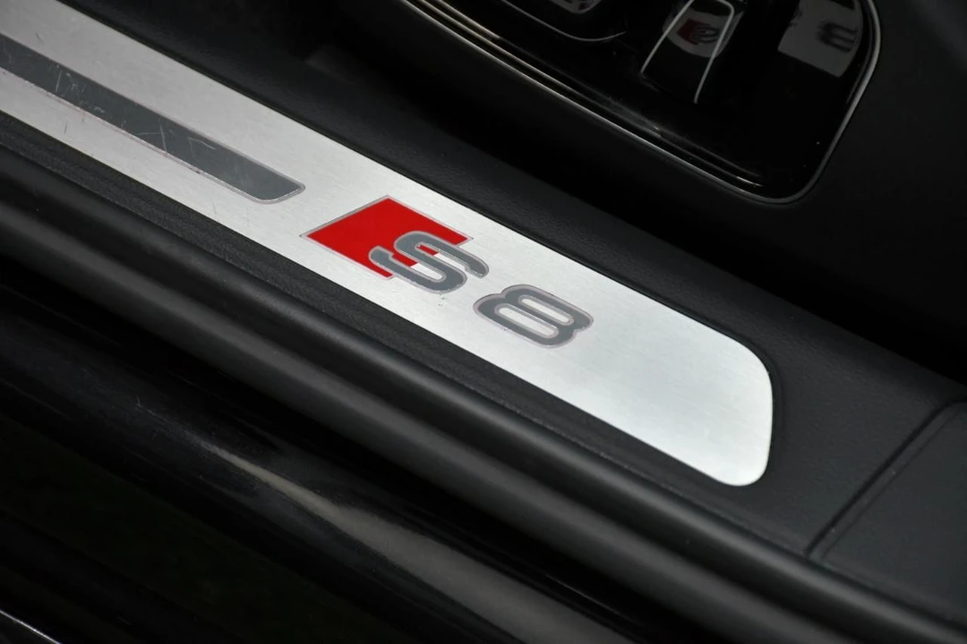 2017 Audi D4 S8 - Image 18 of 21