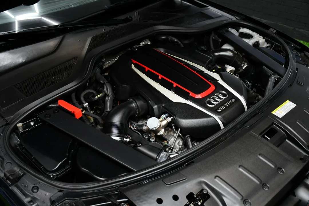 2017 Audi D4 S8 - Image 13 of 21