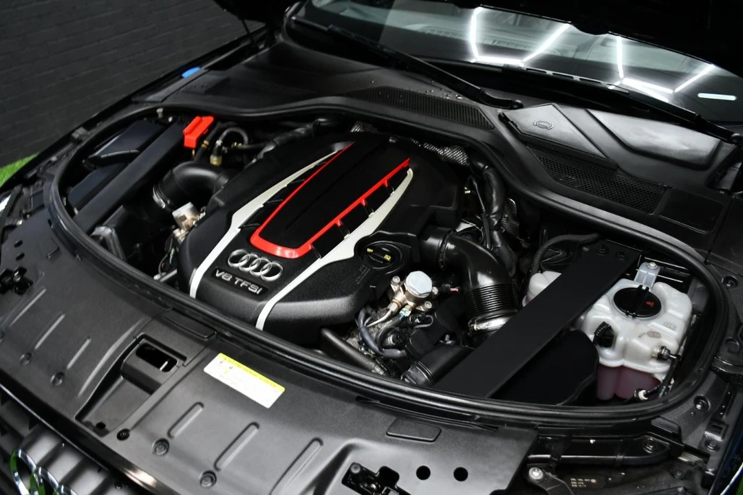 2017 Audi D4 S8 - Image 15 of 21