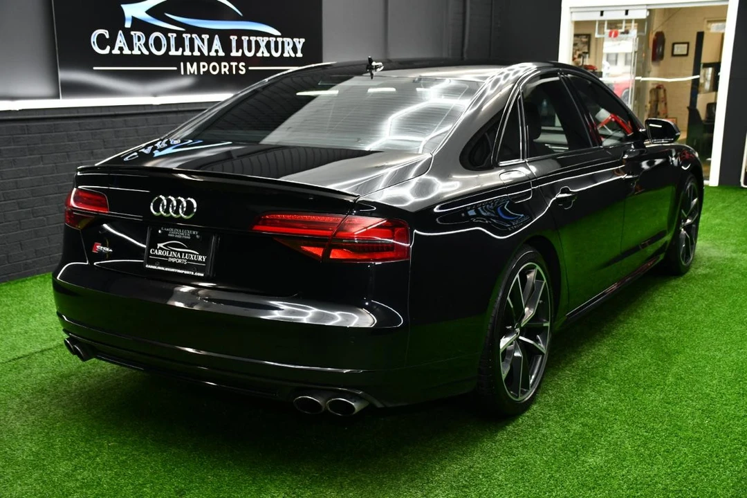 2017 Audi D4 S8 - Image 4 of 21