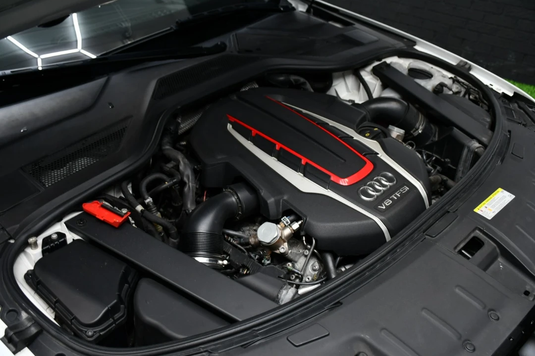 2017 Audi D4 S8 - Image 15 of 21