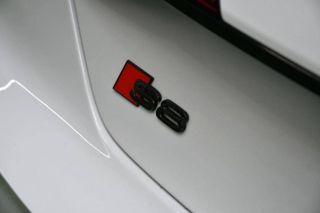 2017 Audi D4 S8 - Image 13 of 21