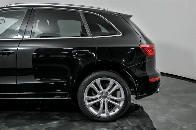 2017 Audi 8R SQ5 - Image 7 of 31
