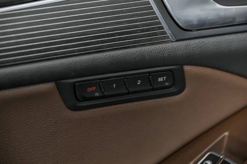 2017 Audi 8R SQ5 - Image 16 of 31