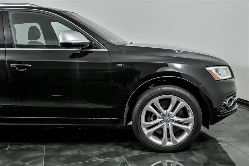 2017 Audi 8R SQ5 - Image 12 of 31