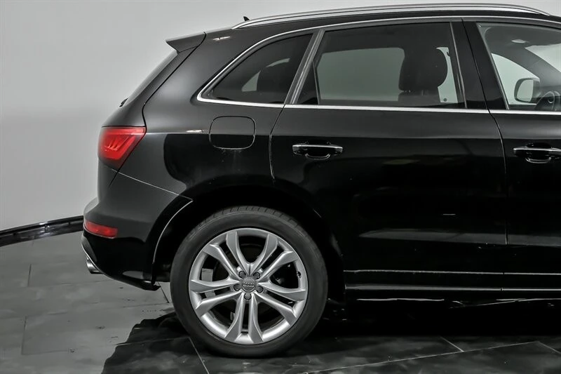 2017 Audi 8R SQ5 - Image 11 of 31