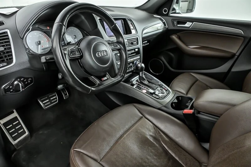 2017 Audi 8R SQ5 - Image 17 of 31