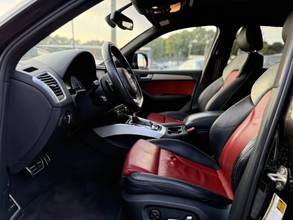 2017 Audi 8R SQ5 - Image 2 of 12