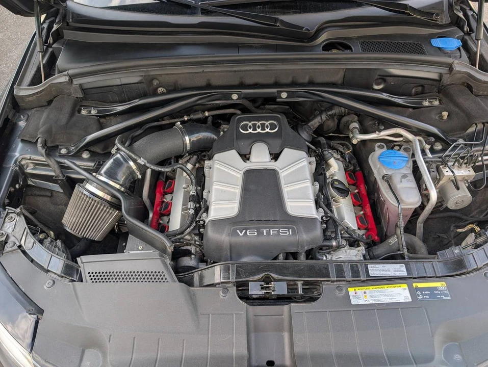 2017 Audi 8R SQ5 - Image 10 of 11