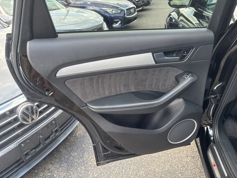 2017 Audi 8R SQ5 - Image 12 of 20