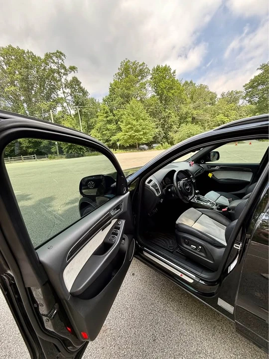 2017 Audi 8R SQ5 - Image 6 of 12