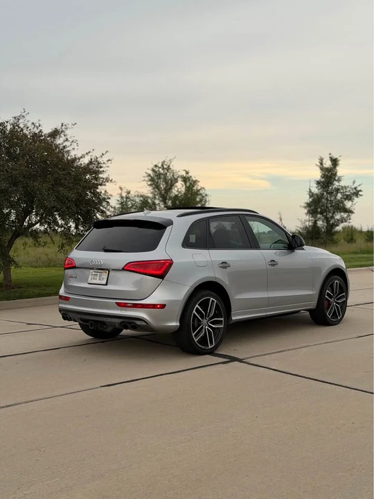 2017 Audi 8R SQ5 - Image 4 of 15