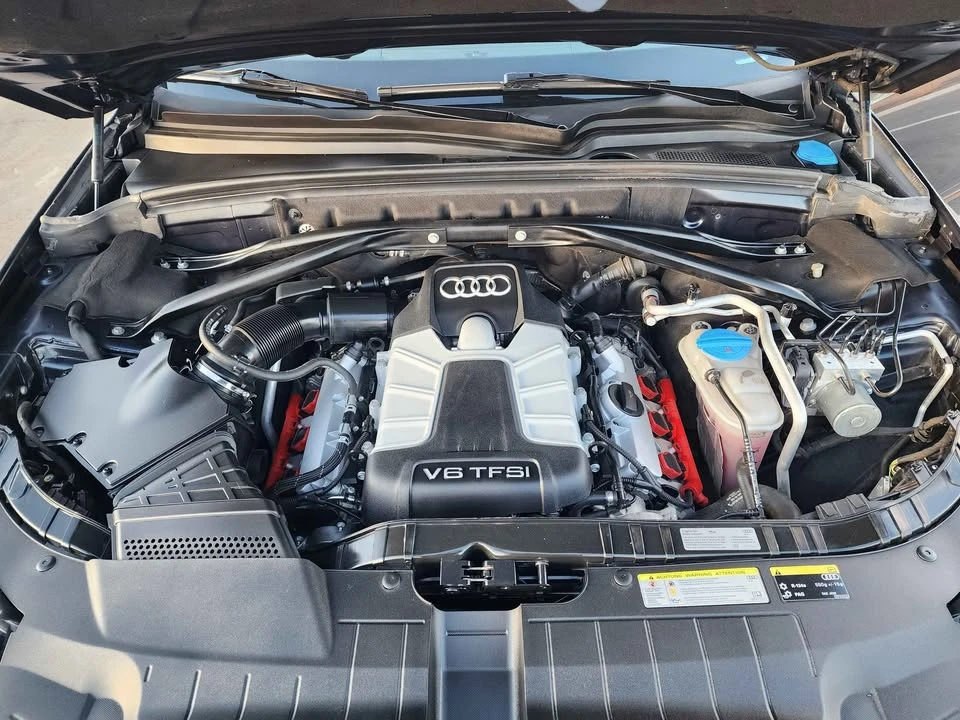 2017 Audi 8R SQ5 - Image 8 of 9