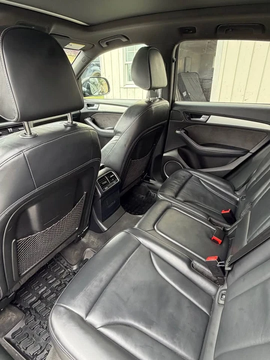 2017 Audi 8R SQ5 - Image 7 of 10
